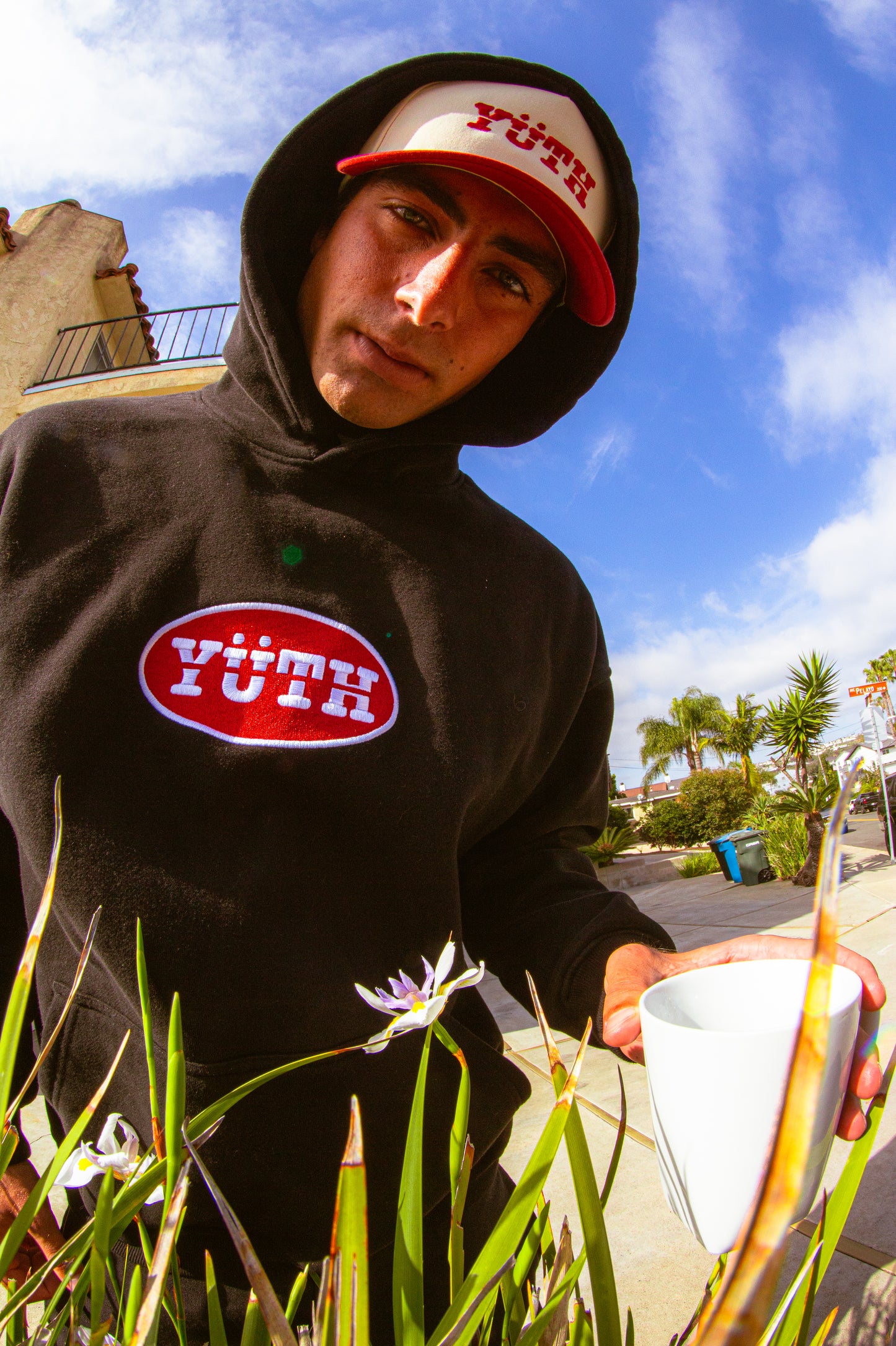 BLACK OVAL HOODIE