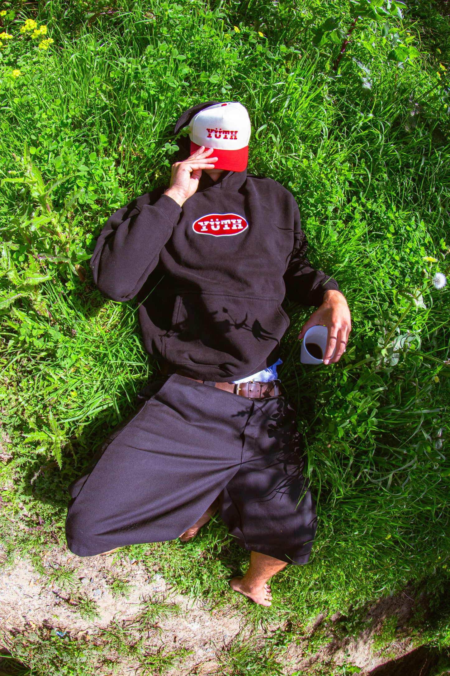 BLACK OVAL HOODIE