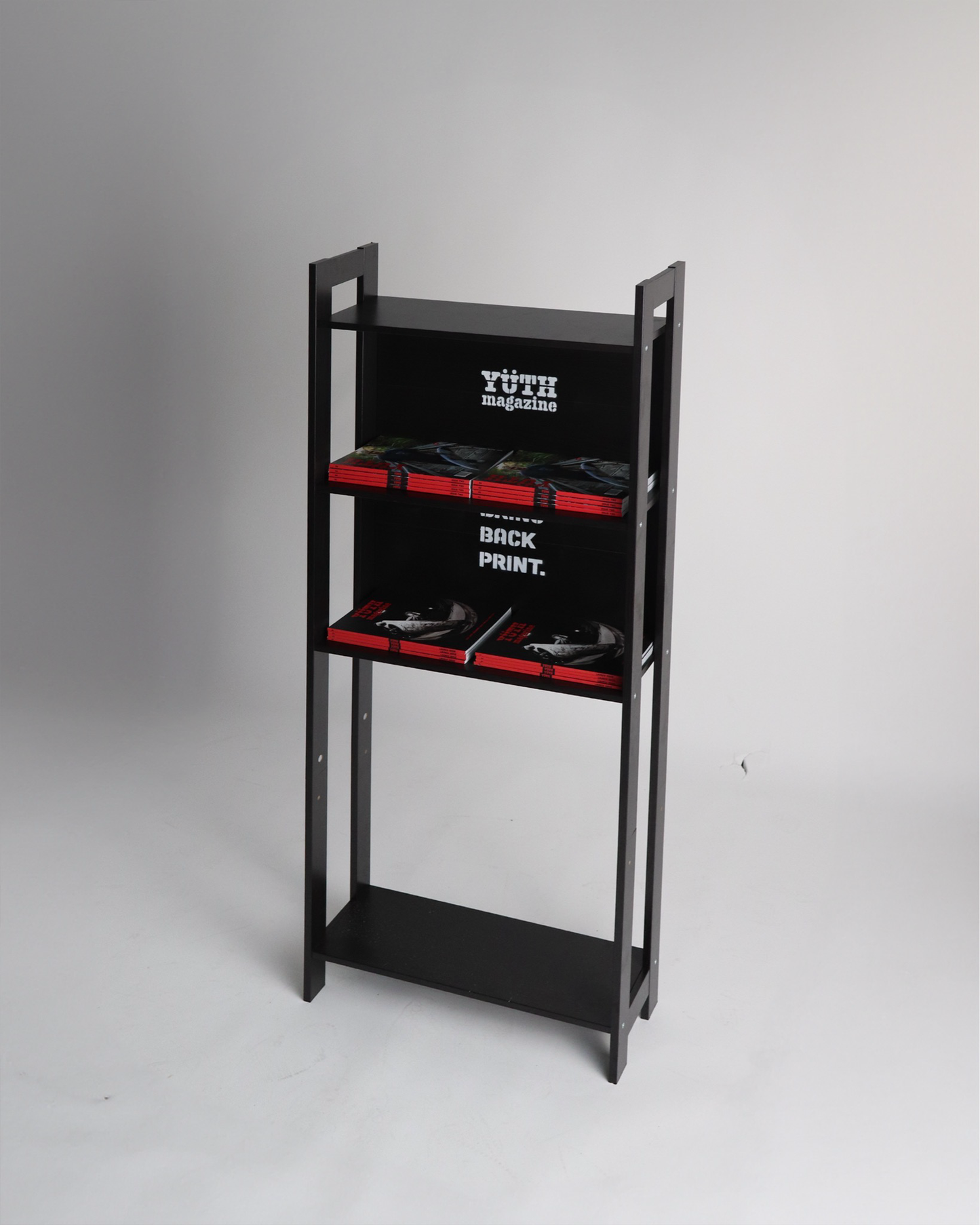YÜTH Mag Lobby Subscription